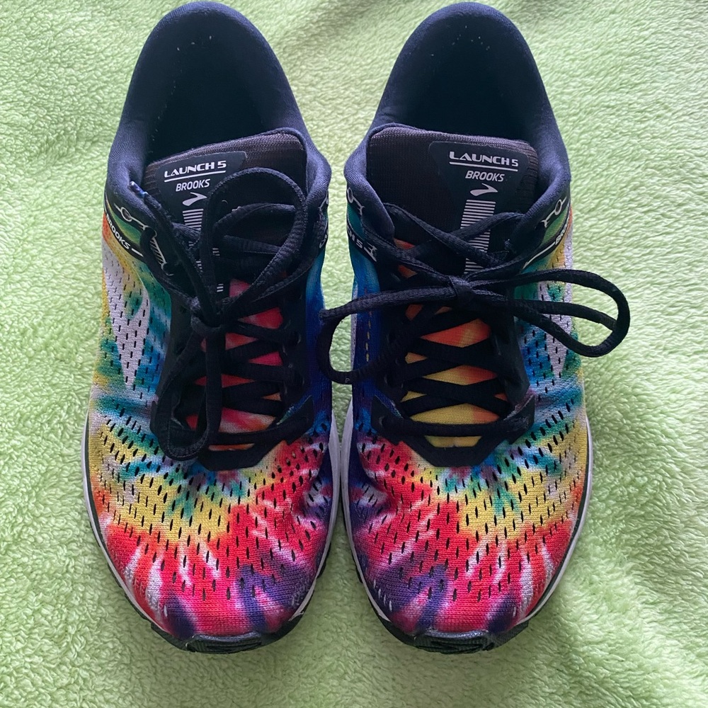 Brooks Launch 5